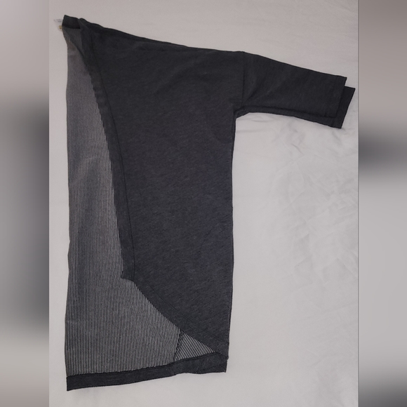 💥Sale💥Lole Short Sleeve Open Sweater - Picture 4 of 4